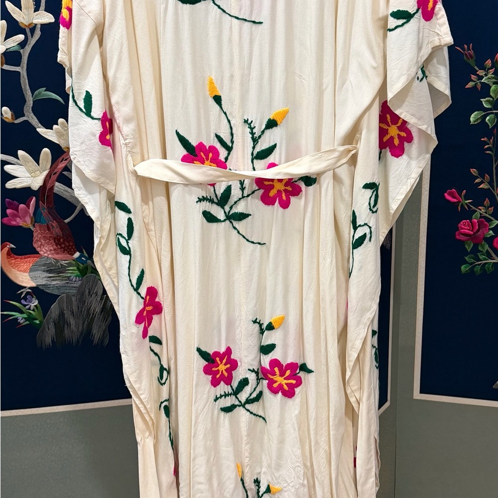 Sold  elsewhere Spell  Sayulita Kaftan with Pink and Green Embroidery Size S/M - Picture 6 of 13